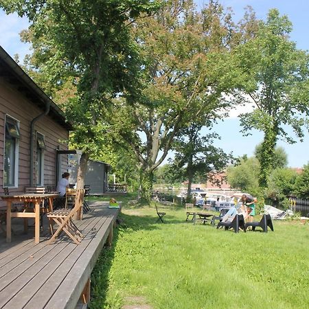 Wassersportzentrum Alte Feuerwache 브란덴부르크 외부 사진
